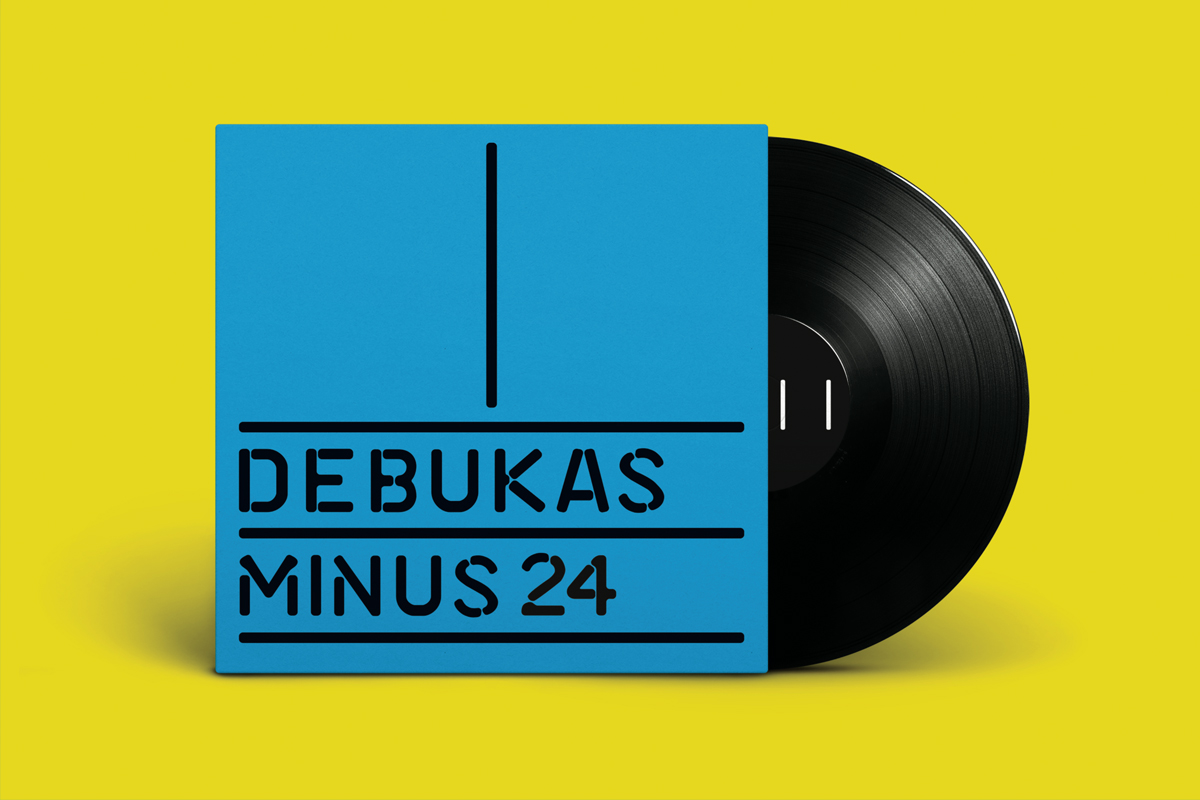 Debukas E1